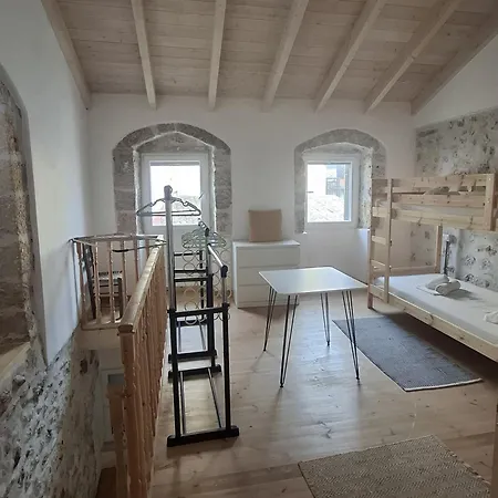 Casa Charisma *
