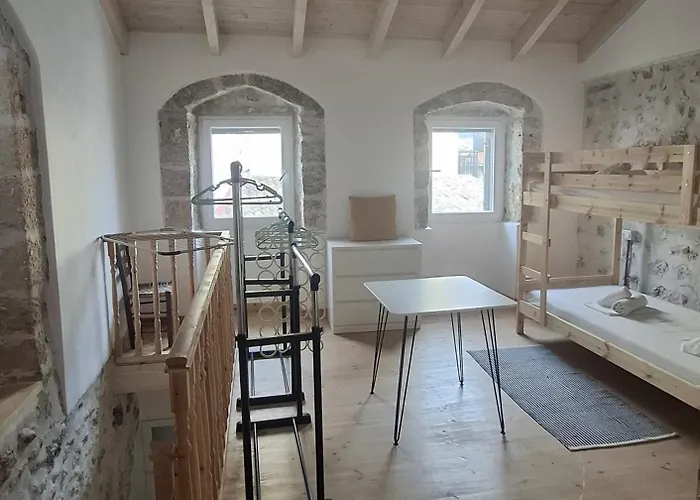 Casa Charisma *